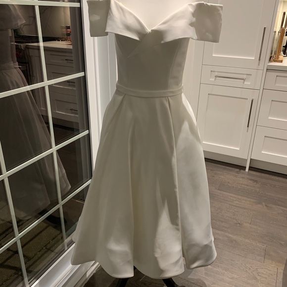 Terani Couture Wedding/Engagement Dress in White - Picture 10 of 12